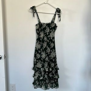 Abercrombie & Fitch Midi Dark Green floral dress (Size XS petite)